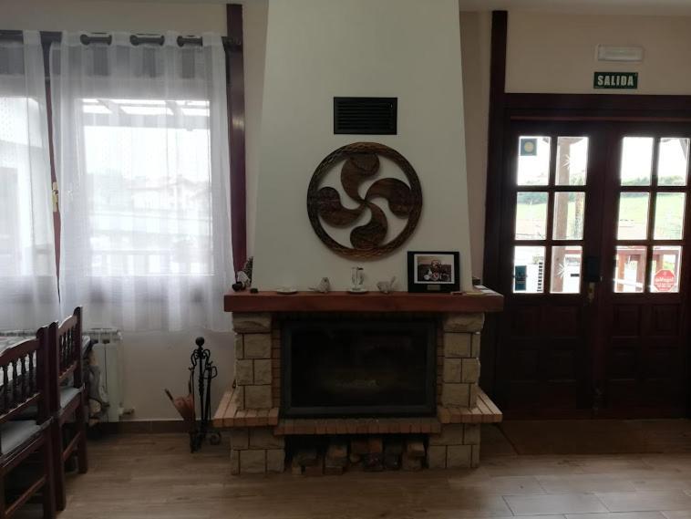 Atxispe Etxea Casa Rural Laukiz ภายนอก รูปภาพ